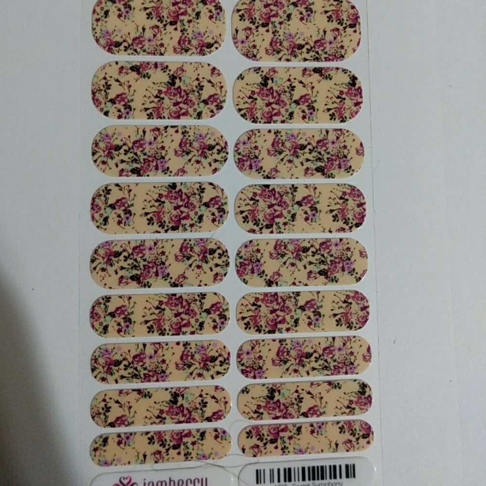 Jamberry Sweet Symphony nail wraps